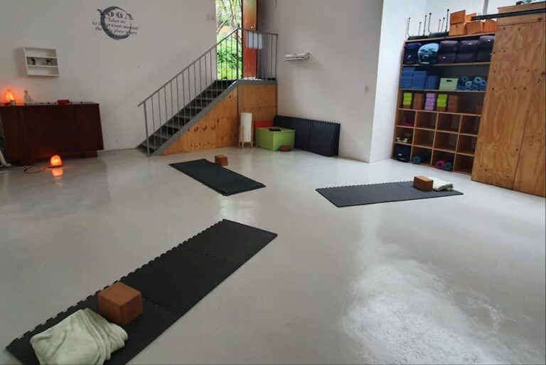 yoga with karien 768x513